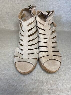 NWOT Cordani Women’s Strappy Cork Wedge Sandals in Beige